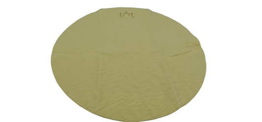 Bat-holder cloth for potter's wheel