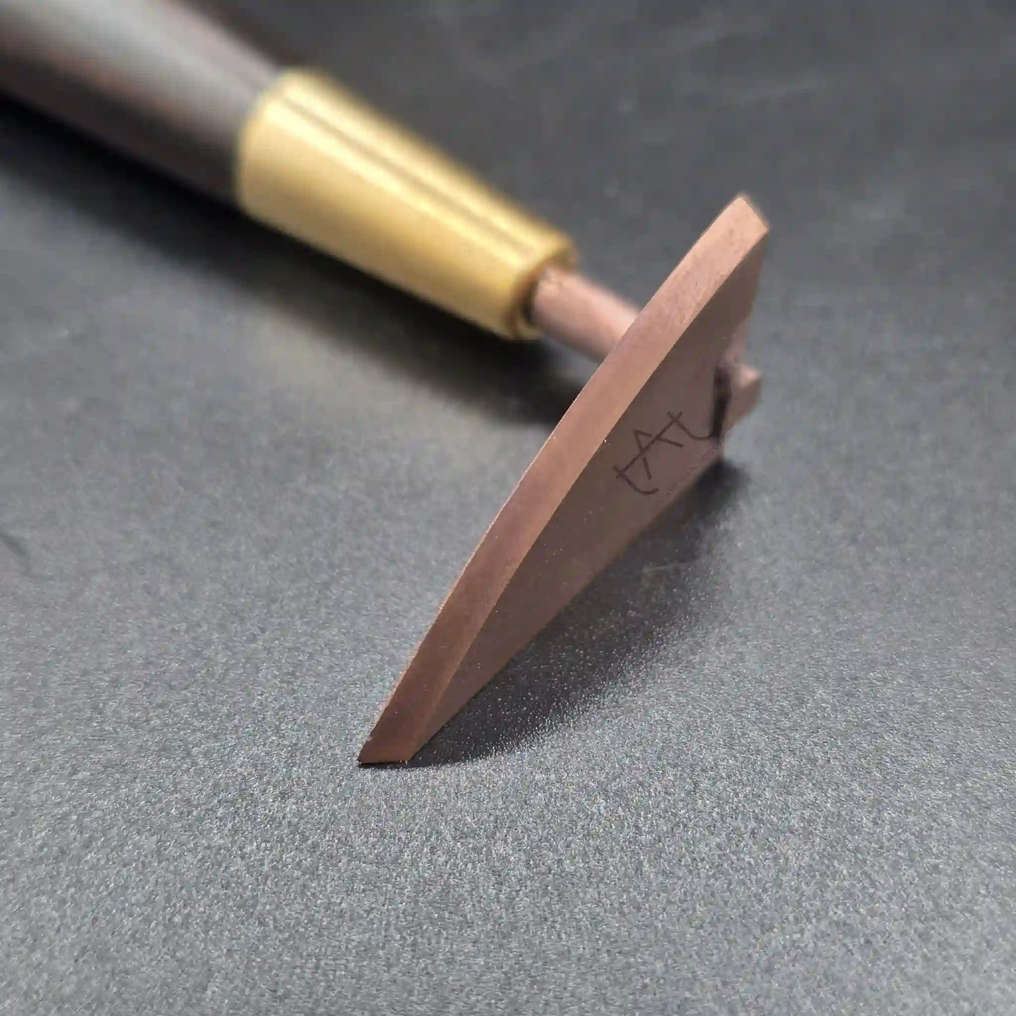 zoom del afilado de la cuchilla de metal duro de la herramienta para pulir