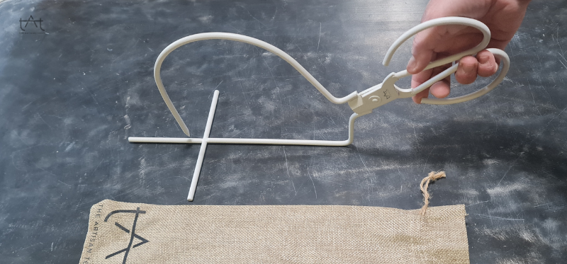 Ceramic Glazing Tongs "Whale"