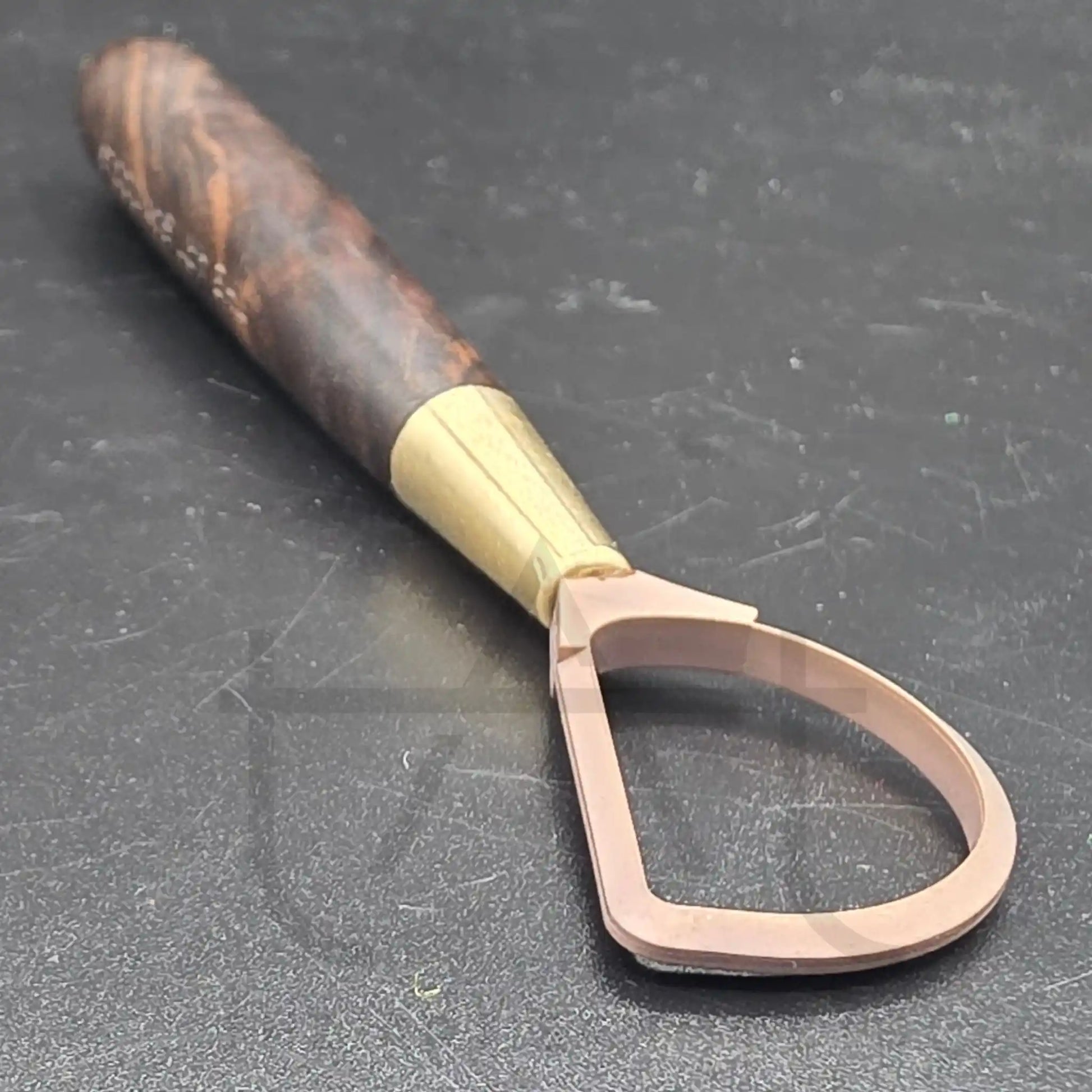 toma frontal del filo de tungsteno del vaciador